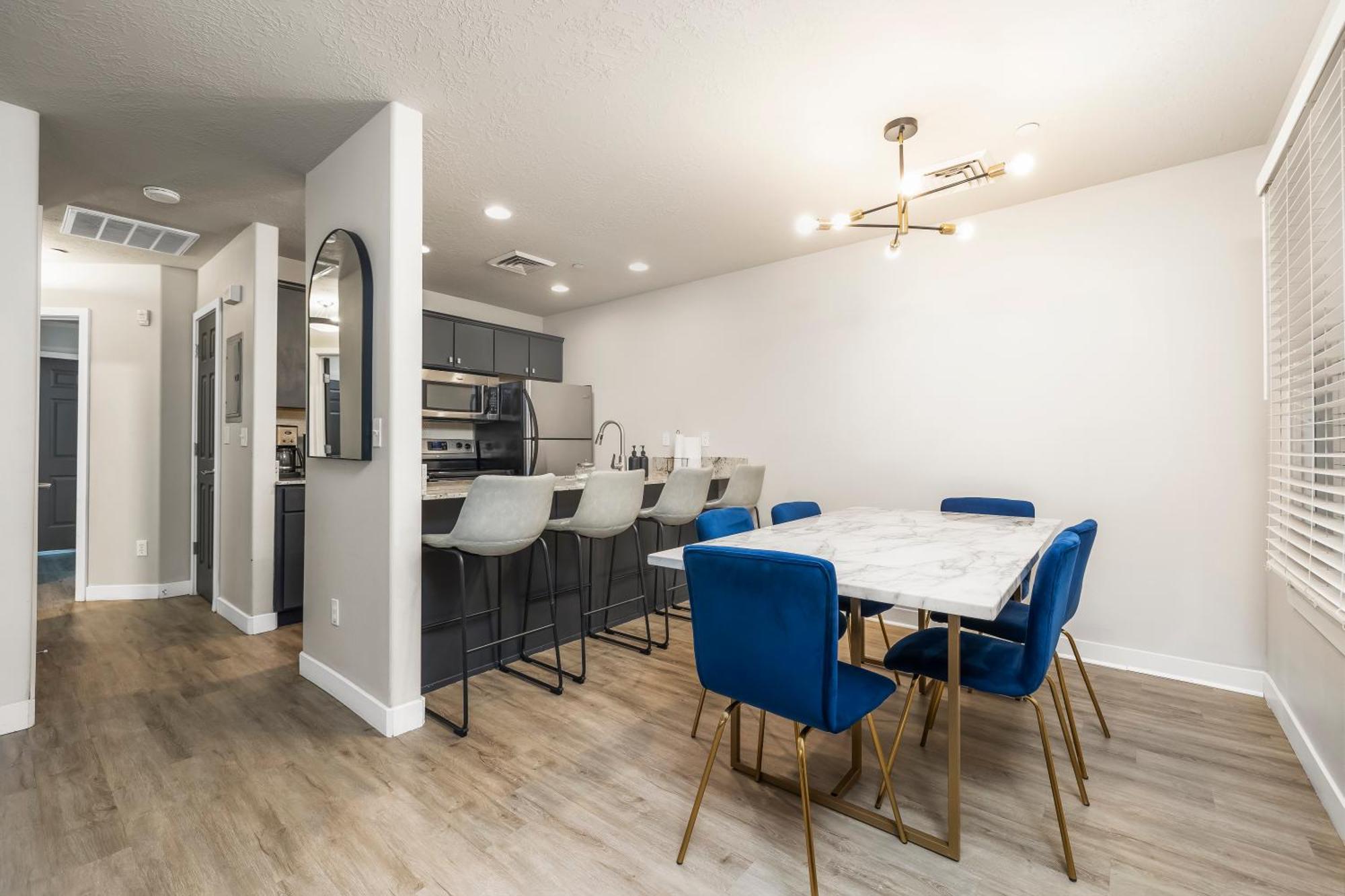 Cozy Condo Downtown ソルトレイクシティ エクステリア 写真